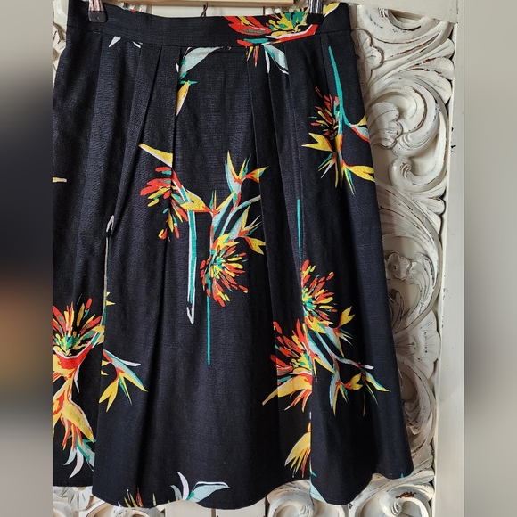 Eva Mendes Black bird of paradise Maddie skirt - Picture 5 of 13
